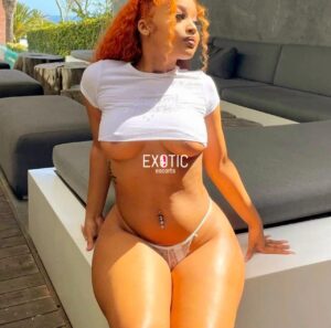 naughty kenya escort2